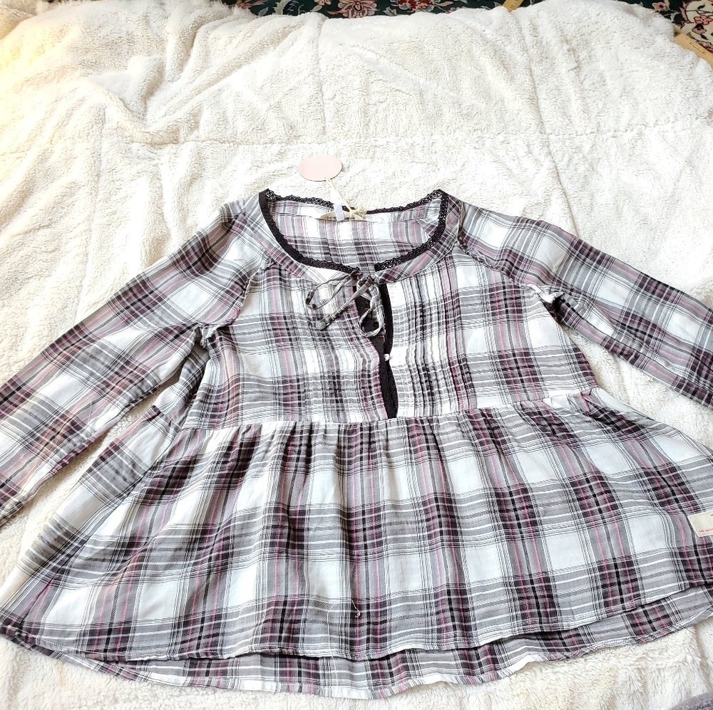 Odd molly top